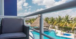 Apartment in Habitalia, across from Plaza Outlet Cancun.