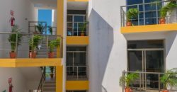 Apartment Tower in Isla Mujeres – Avenue and Beach Front (2 Suites and 3 Apartments)