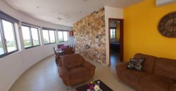 Apartment Tower in Isla Mujeres – Avenue and Beach Front (2 Suites and 3 Apartments)