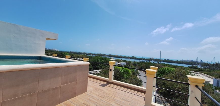 Isla Mujeres – 6 Apartments  in Building/Tower with Pool – In Avenue and Beach View